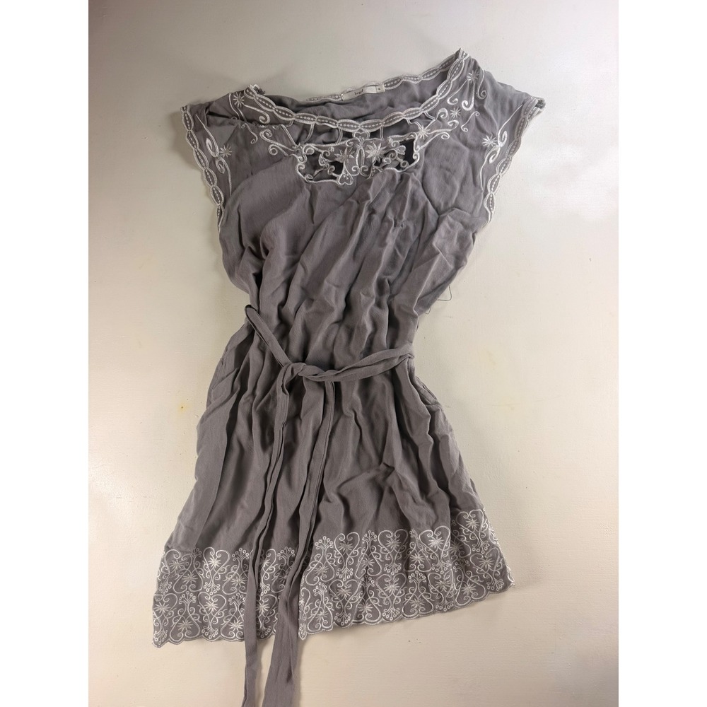 Hazel Tunic Top Women Small Gray Boho Y2K Embroidered Cutout Belted Short Sleeve